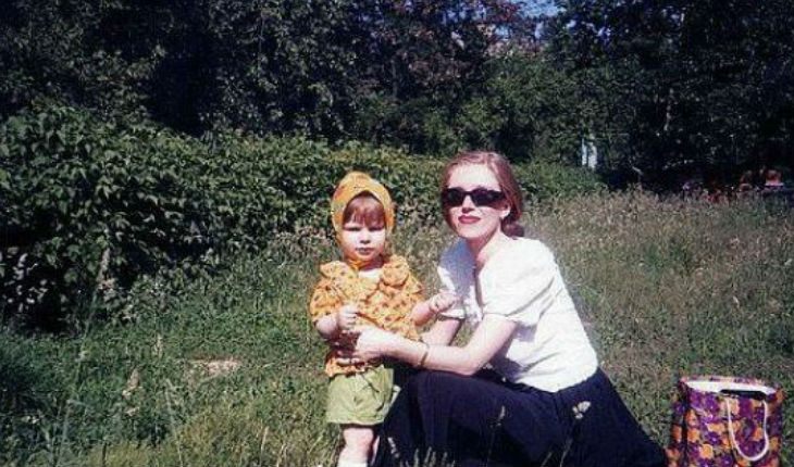 Лиза Арзамасова с мамой